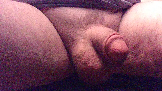 Snapshot of SDtinycok chatting on 11.02.25 SDtinycok online show from 11.02.25