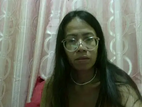 Snapshot of Tinderella chatting on 05.27.26 Tinderella online show from 05.27.26