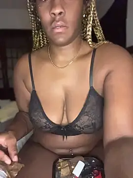 Snapshot of Foreignthababyy chatting on 06.24.26 Foreignthababyy online show from 06.24.26