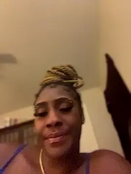 Snapshot of Foreignthababyy chatting on 07.25.26 Foreignthababyy online show from 07.25.26