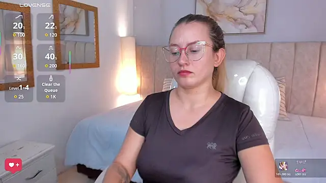 Snapshot of halaaa_1 chatting on 02.07.26 halaaa 1 online show from 02.07.26