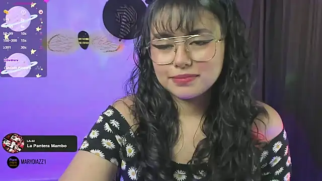Snapshot of mary_diaz1 chatting on 01.12.25 mary diaz1 online show from 01.12.25