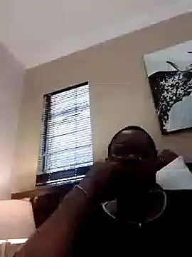 Snapshot of SEXYBOOBSNASS chatting on 09.17.25 SEXYBOOBSNASS online show from 09.17.25