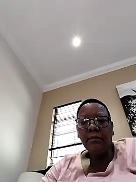 Snapshot of SEXYBOOBSNASS chatting on 09.19.25 SEXYBOOBSNASS online show from 09.19.25