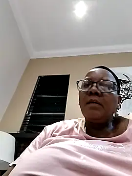 Snapshot of SEXYBOOBSNASS chatting on 09.20.25 SEXYBOOBSNASS online show from 09.20.25