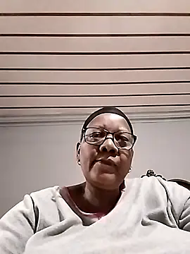 Snapshot of SEXYBOOBSNASS chatting on 10.03.25 SEXYBOOBSNASS online show from 10.03.25