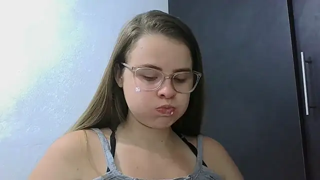 HellenMiyer1111 online show from 04.20.26