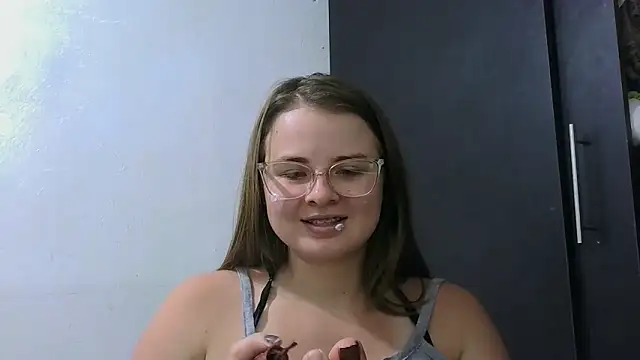 HellenMiyer1111 online show from 04.21.26