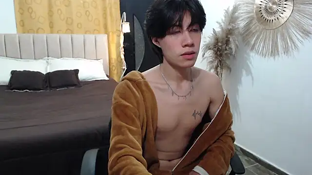 Elio-cam online show from 11.06.25