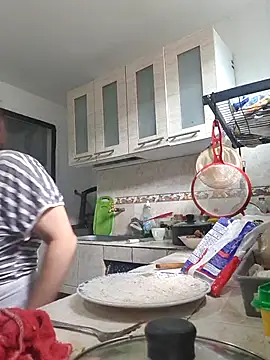 karlythothxh online show from 11.02.25