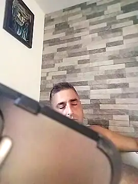 ADRIAN ADI40 online show from 09.22.25