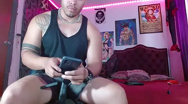 Snapshot of Danielsbigcum chatting on 12.11.24 Danielsbigcum online show from 12.11.24