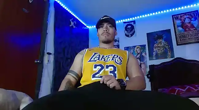 Snapshot of Danielsbigcum chatting on 02.21.25 Danielsbigcum online show from 02.21.25