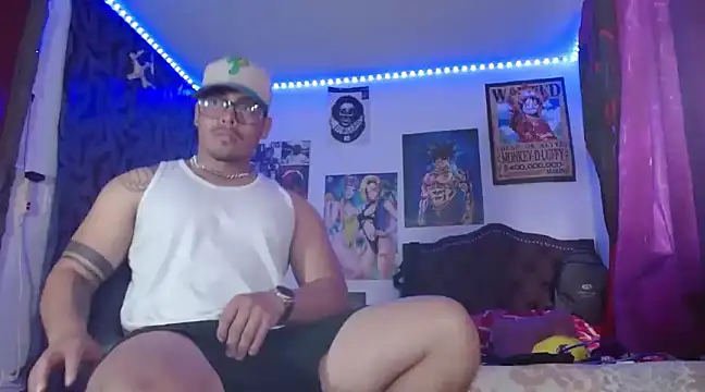 Snapshot of Danielsbigcum chatting on 02.23.25 Danielsbigcum online show from 02.23.25