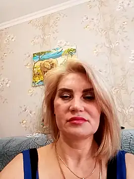 JennyOMay online show from 02.11.25