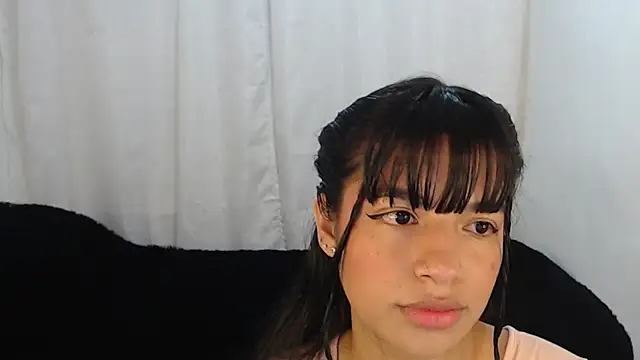 Snapshot of Liz_Galactic chatting on 01.28.25 Liz Galactic online show from 01.28.25