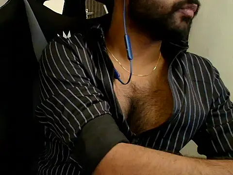 Snapshot of SHENOY3 chatting on 04.22.26 SHENOY3 online show from 04.22.26