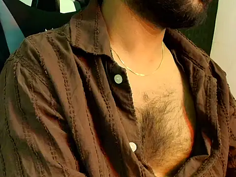 Snapshot of SHENOY3 chatting on 05.18.26 SHENOY3 online show from 05.18.26