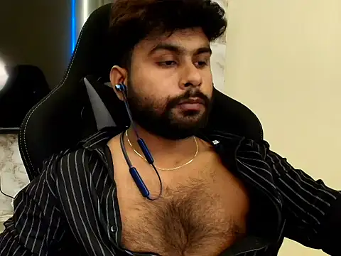 Snapshot of SHENOY3 chatting on 05.31.26 SHENOY3 online show from 05.31.26