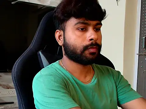 Snapshot of SHENOY3 chatting on 06.02.26 SHENOY3 online show from 06.02.26