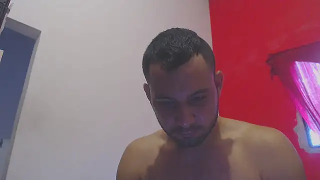 Snapshot of body_x29 chatting on 03.13.25 body x29 online show from 03.13.25