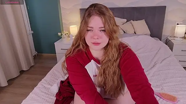 Tori cat online show from 04.16.26