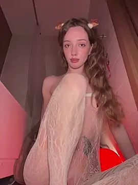 Weeissy online show from 12.18.25