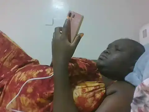 queen aria19 online show from 02.26.26