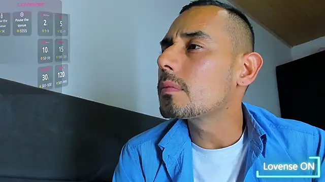 Snapshot of jhonyalzate2 chatting on 11.11.25 jhonyalzate2 online show from 11.11.25