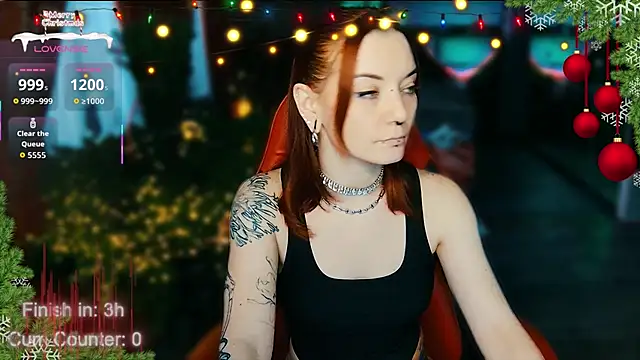 MaxPhoenixx online show from 12.19.25