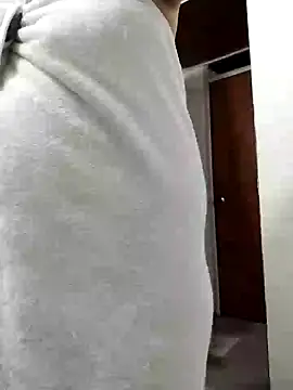 Vicky Rosse online show from 12.05.24