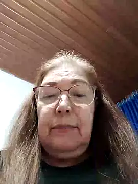 Vicky Rosse online show from 11.18.25