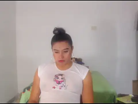 Snapshot of katrinawillff chatting on 05.09.26 katrinawillff online show from 05.09.26