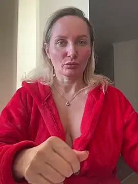 AngelOxy online show from 01.04.25