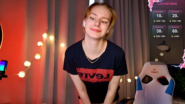 Ramona    online show from 02.13.25