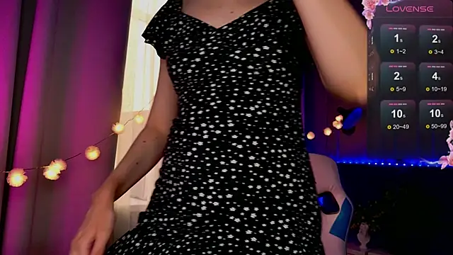 Ramona    online show from 03.22.25