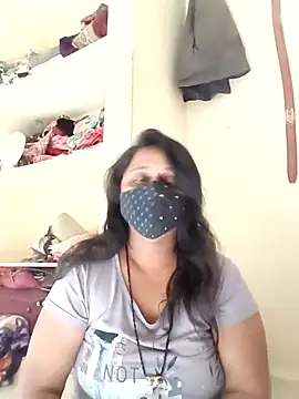 Indiantina online show from 11.15.25