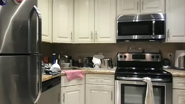 BigGuyMuscle online show from 12.15.25