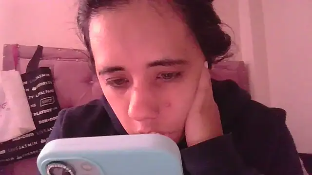 annarose19 online show from 11.27.25