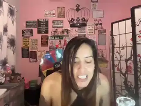 latinacubana online show from 12.22.24