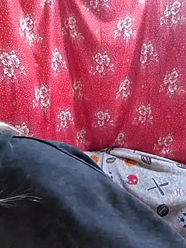 Zuli Kiska online show from 10.26.25