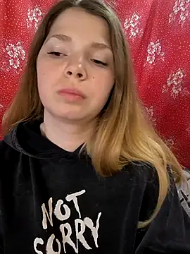 Zuli Kiska online show from 04.18.26