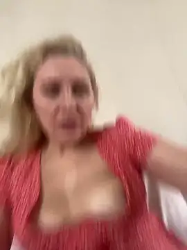 YourBlondee online show from 03.26.26