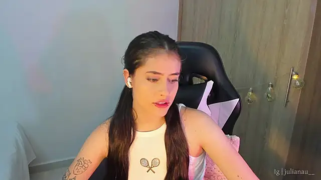 iriswest  online show from 01.13.25