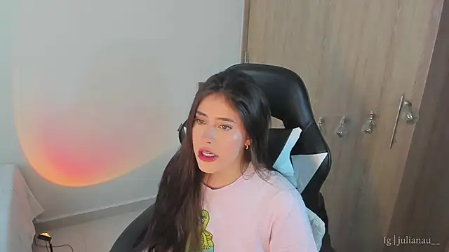 iriswest  online show from 01.15.25