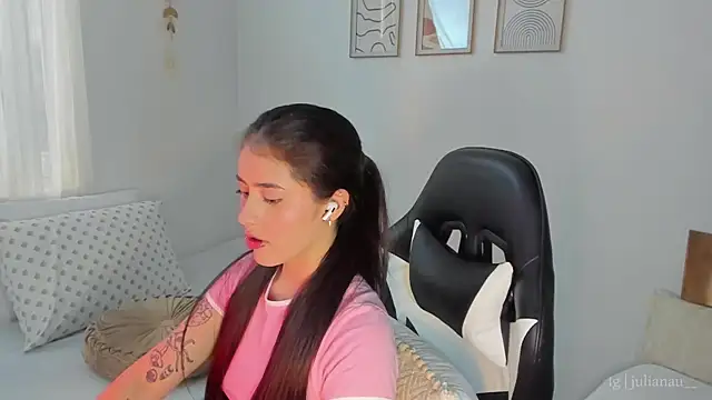 iriswest  online show from 01.16.25