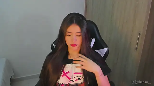 iriswest  online show from 01.20.25