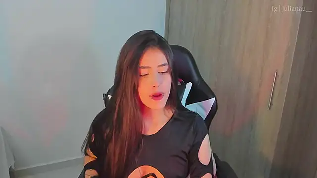 iriswest  online show from 01.22.25