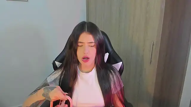 iriswest  online show from 01.24.25