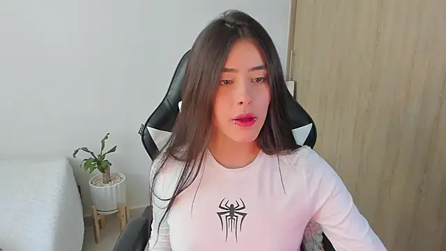 iriswest  online show from 01.26.25